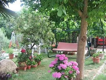 Il Roseto 3* فِتيربو
